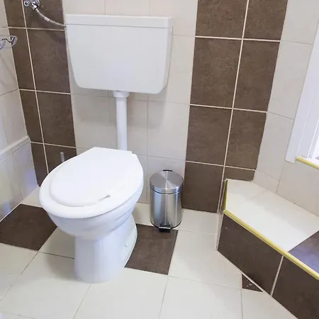 Apartman Aqua *