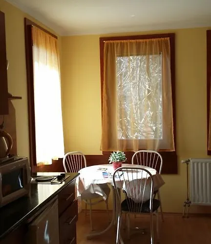 Aqua Apartamento Gyula